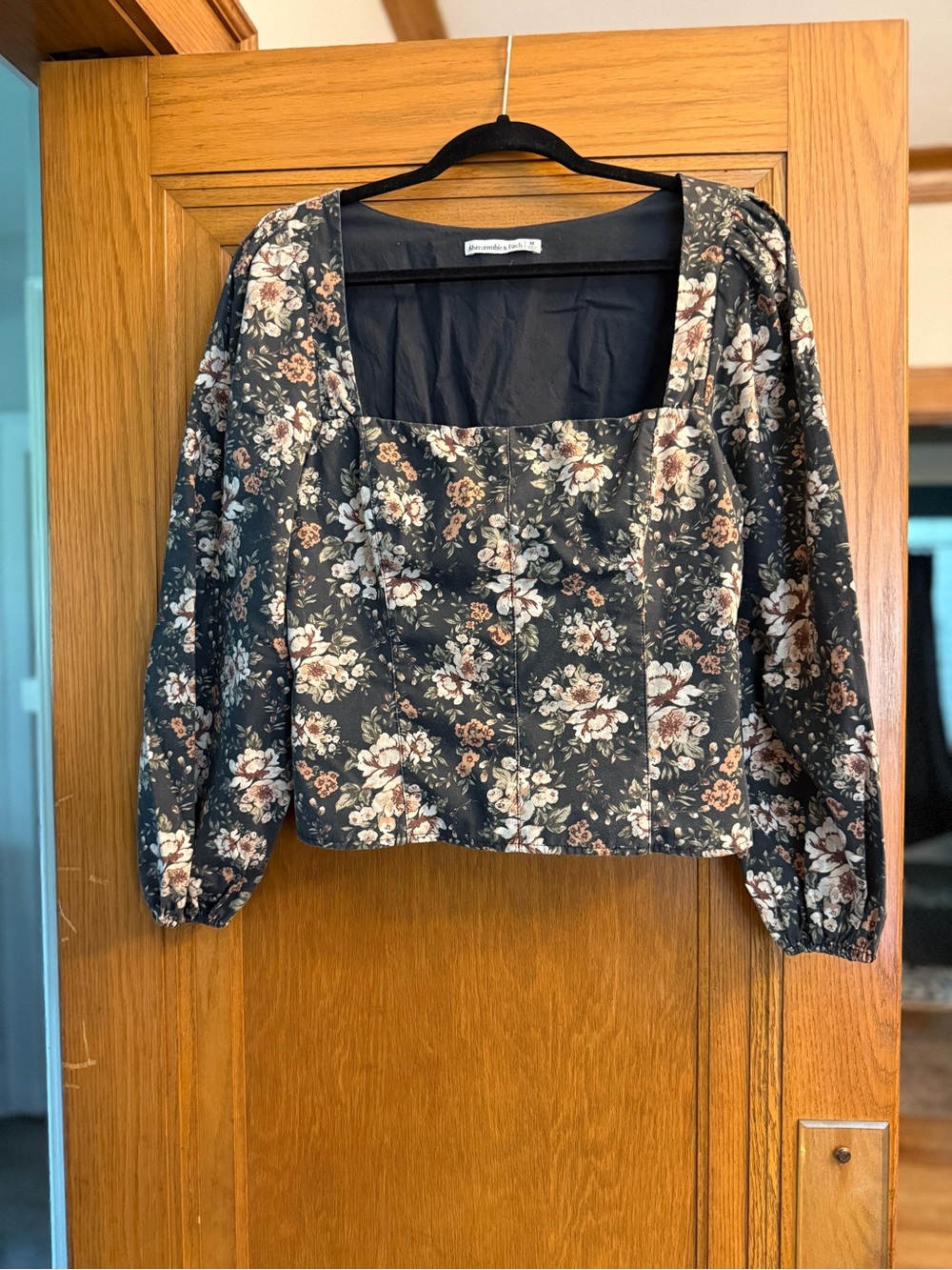 Abercrombie & Fitch Black Floral Square-Neck Puff Sleeve Blouse